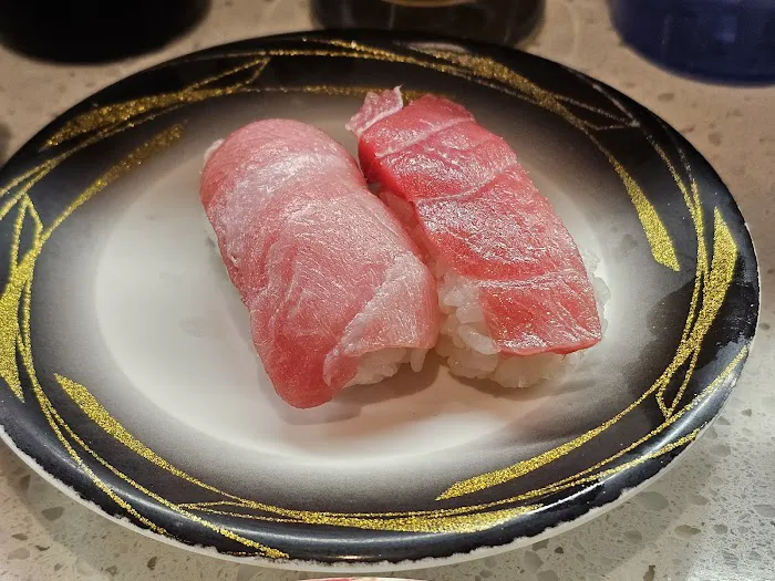 Hikari Bullet Train Sushi & Bar Picture 3