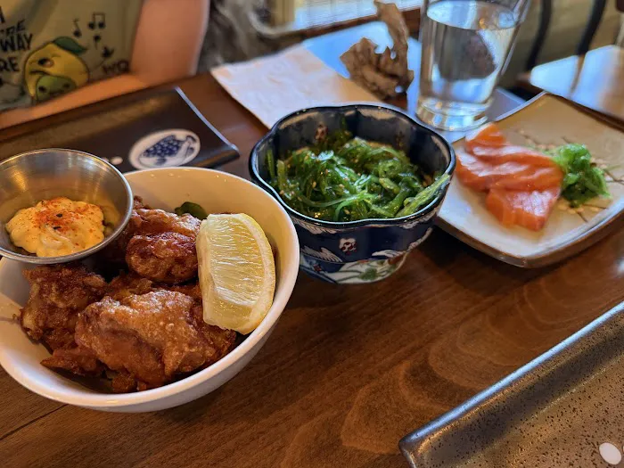 NINNIKU RAMEN IZAKAYA Picture 9