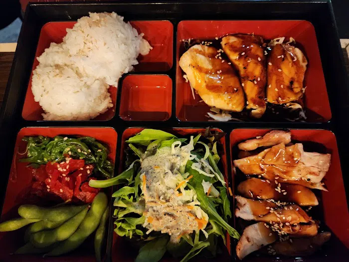 Yoki Sushi Picture 4