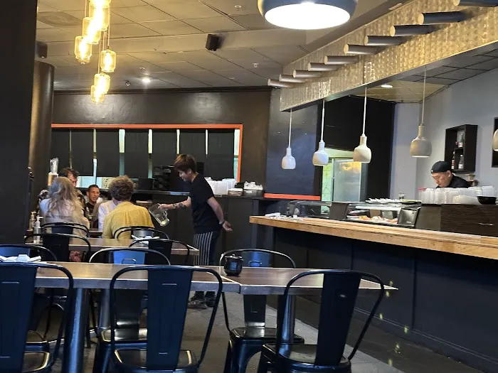 Yoki Sushi Picture 7