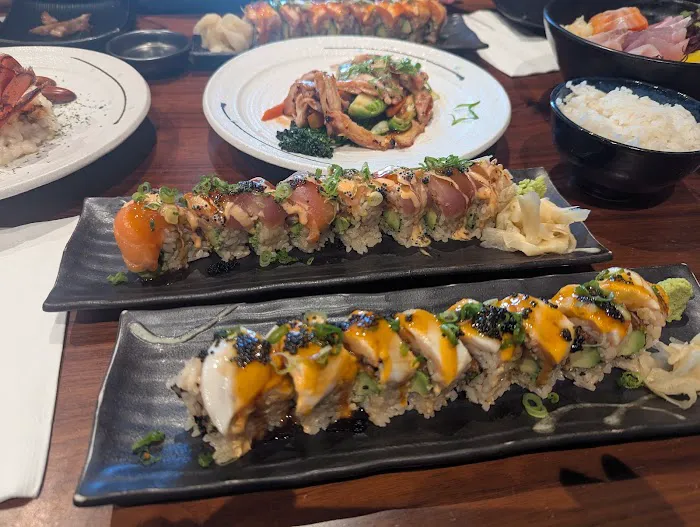 Hakashi Japanese Sushi Bar & Grill Picture 7