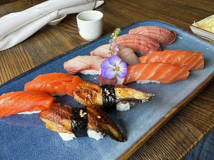 Okoze Sushi Picture 5
