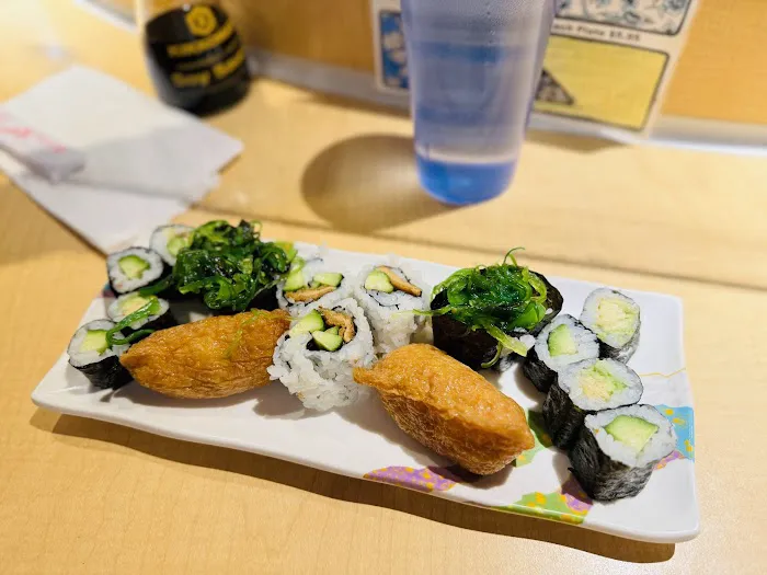 Floating Sushi Boat Picture 1