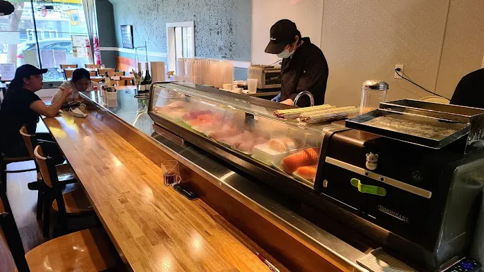 sQwers japanese restaurant Picture 1