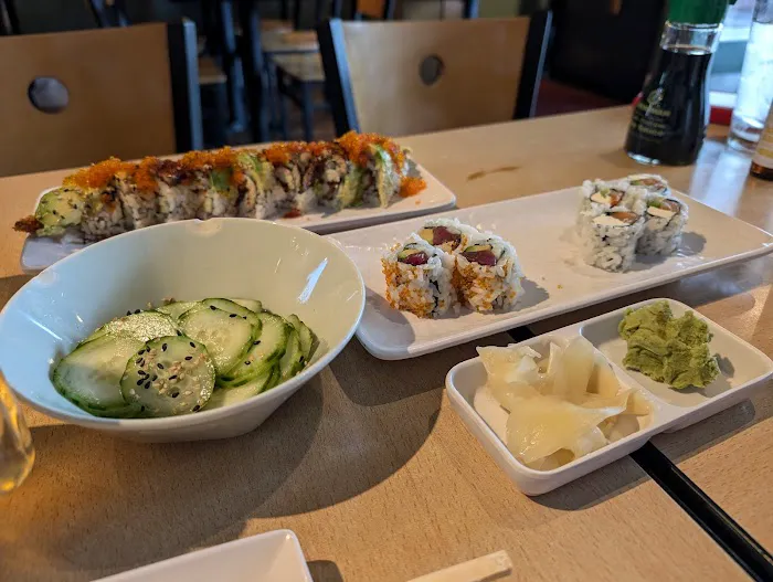 sQwers japanese restaurant Picture 2