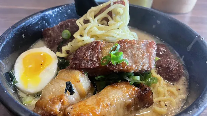 Kaiju Eats Ramen & Izakaya Picture 3