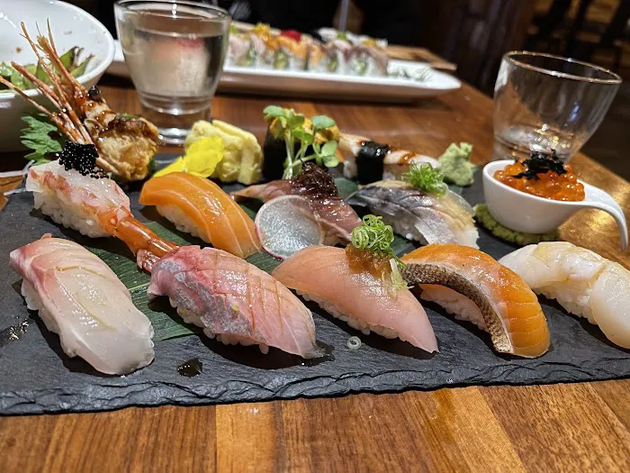 Tataki Sushi and Sake Bar Picture 7
