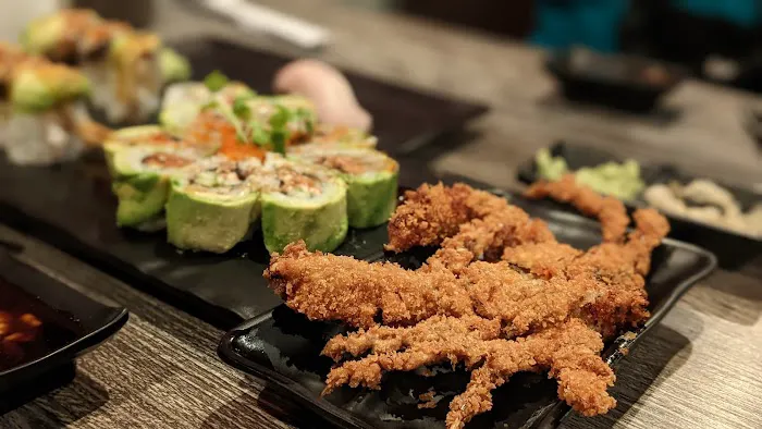 Amami Sushi Bistro Picture 6