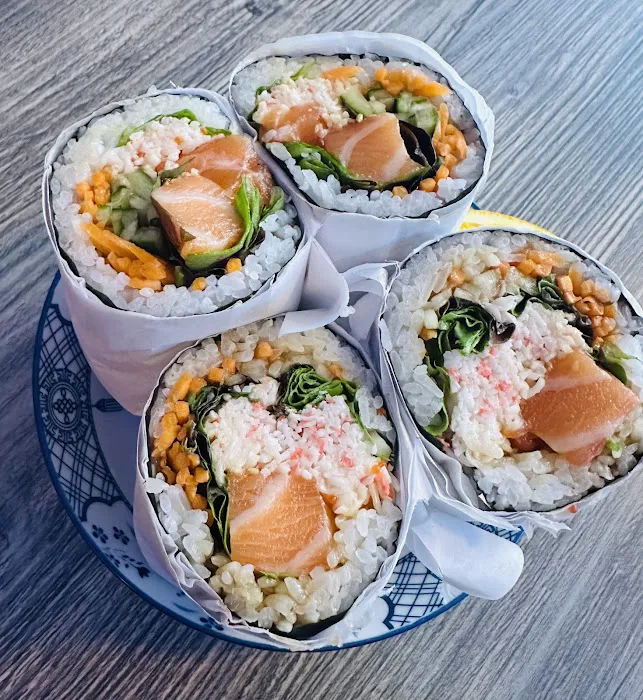 Yoma Cafe - Japanese Bento Box, Sushi rolls, Sandwiches, Snacks and boba Drinks Picture 3