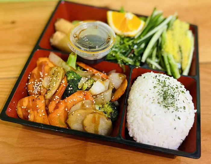 Yoma Cafe - Japanese Bento Box, Sushi rolls, Sandwiches, Snacks and boba Drinks Picture 9