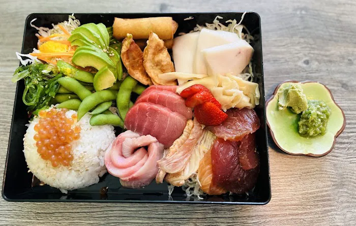 Yoma Cafe - Japanese Bento Box, Sushi rolls, Sandwiches, Snacks and boba Drinks Picture 6
