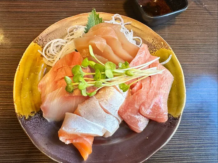 Harajuku Sushi Picture 2