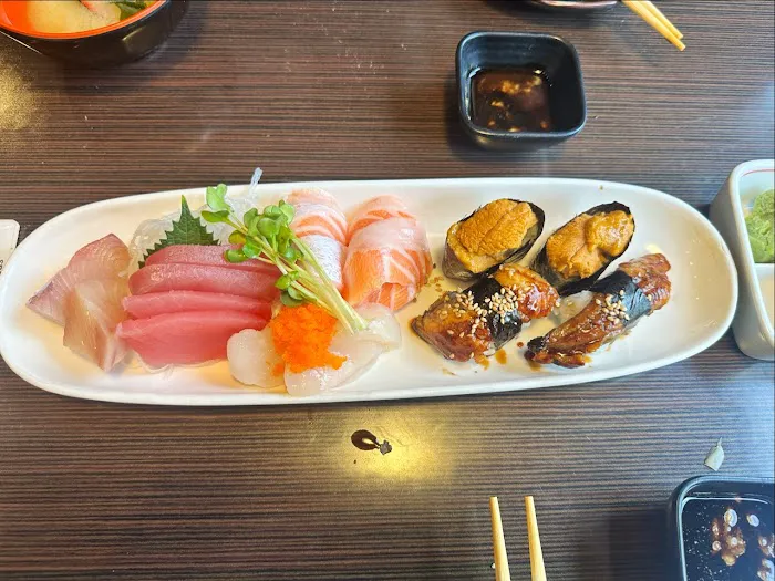 Harajuku Sushi Picture 1
