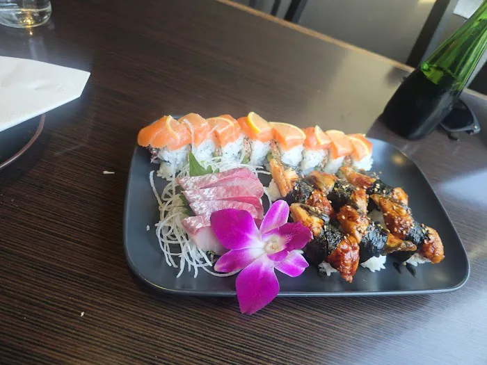 Harajuku Sushi Picture 4