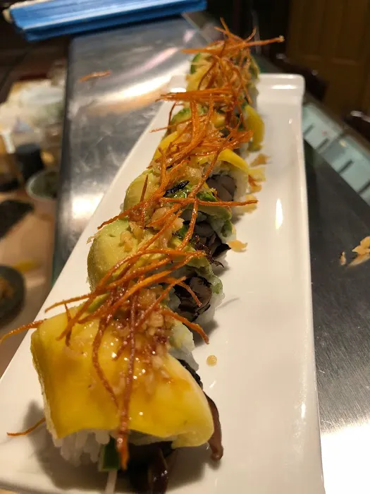 Little Sushi Bar Picture 10