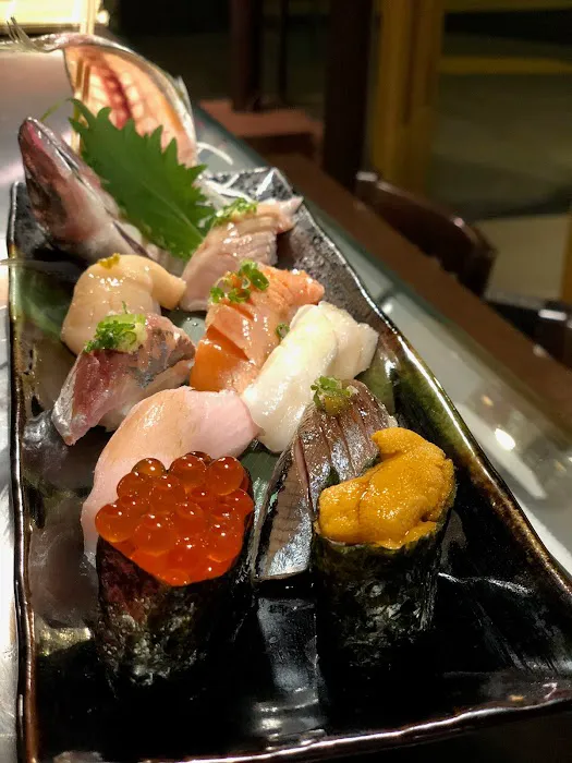 Little Sushi Bar Picture 2