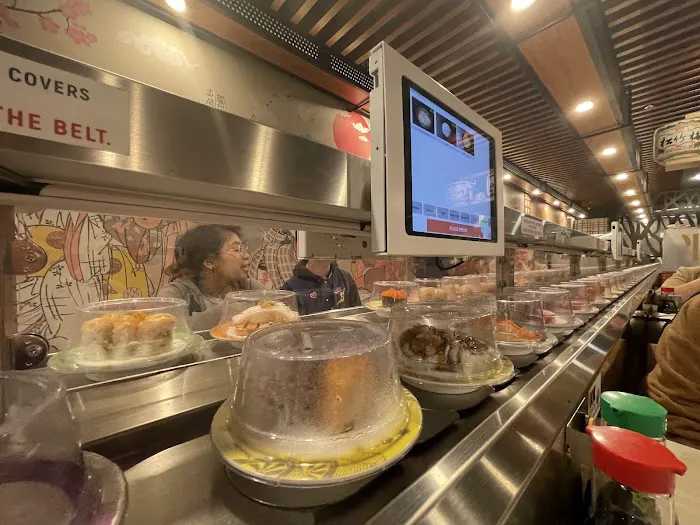 Izumi Revolving Sushi Picture 6