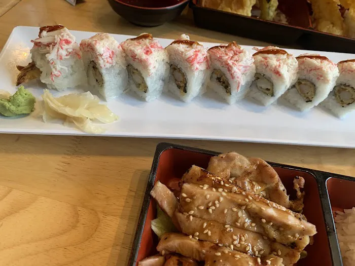 Ocean Fish Sushi & Grill Picture 4