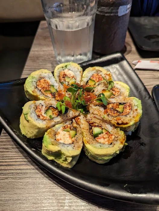 Amami Sushi Bistro Picture 10