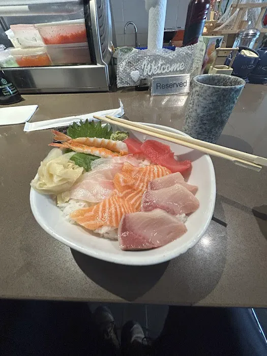 Sushi House Picture 6