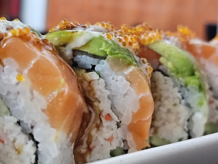 Joy Sushi Picture 2