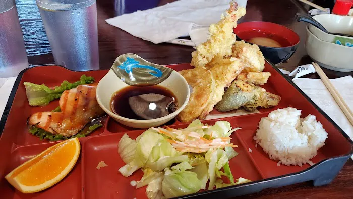 Joy Sushi Picture 9