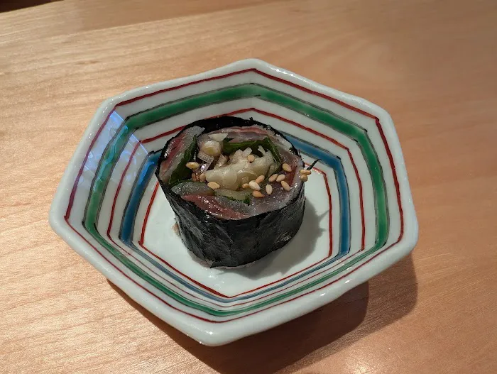 Sushi Yoshizumi Picture 3