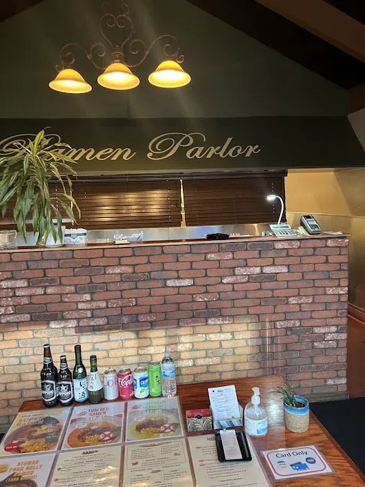 Ramen Parlor Picture 2
