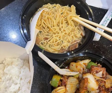 Wok-N-Roll