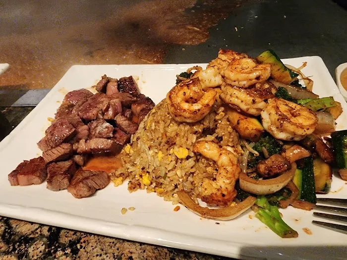 Kobe Steakhouse & Lounge Picture 5