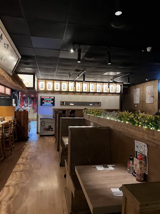 Japanese Castle Sushi & Roll Picture 7