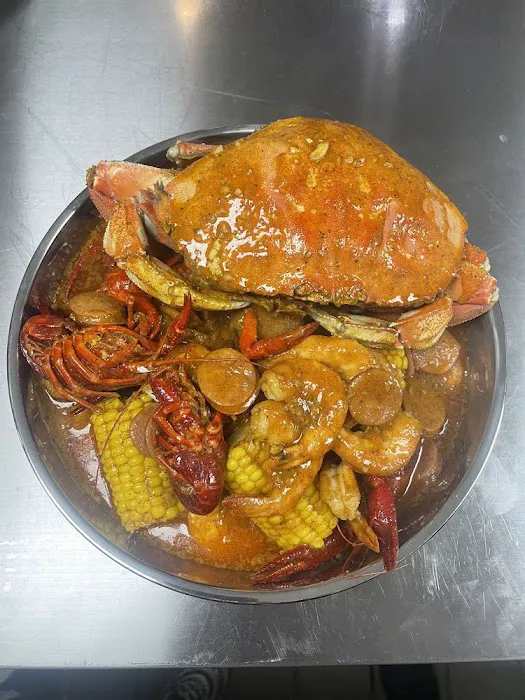 Crystal Sushi & Cajun Seafood Picture 9
