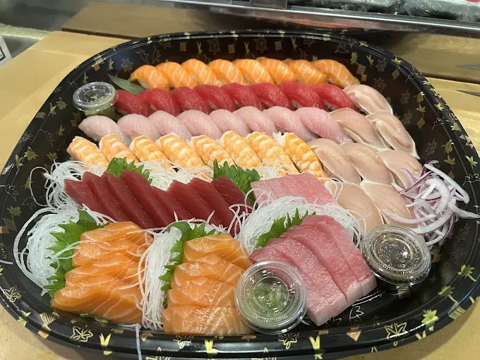 Mika Sushi Picture 5