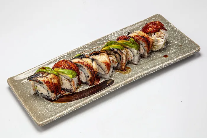 KIWAMI SUSHI & RAMEN Picture 2
