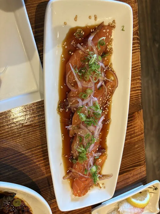 Sushi World Picture 6