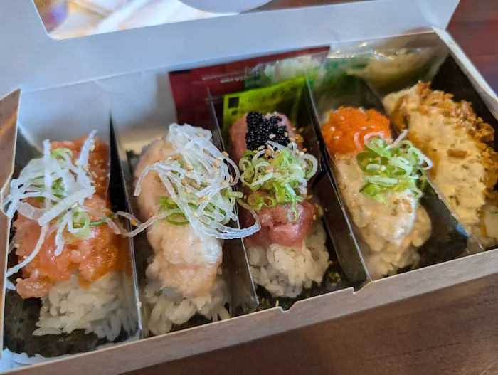 Karai Hand Roll Bar X Ramen Picture 9
