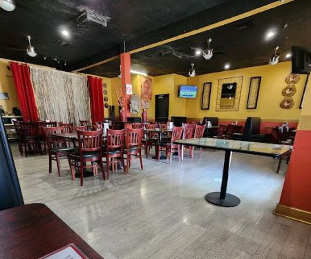 Mariscos y Sushi Los Tomateros