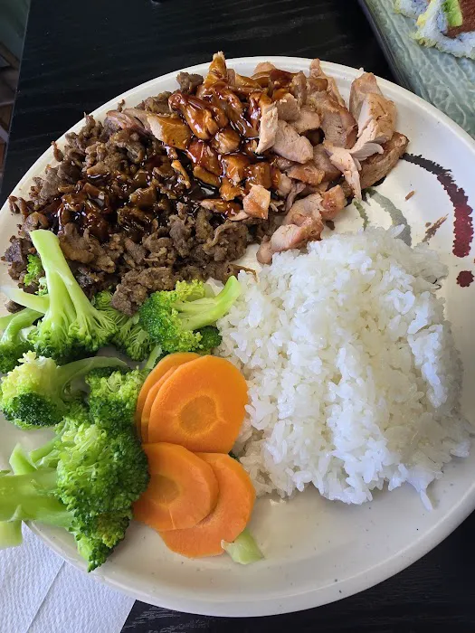 Sushi & Teriyaki Plus Picture 10