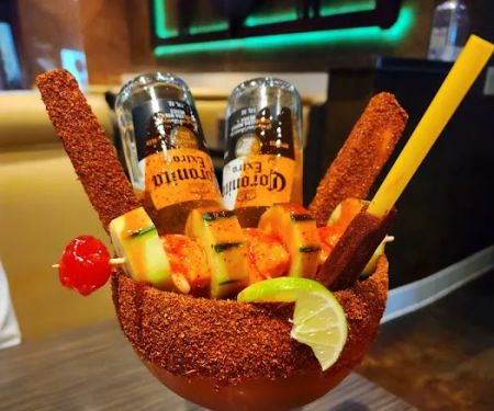 El Sushi Loco Sushi & Mariscos Downey