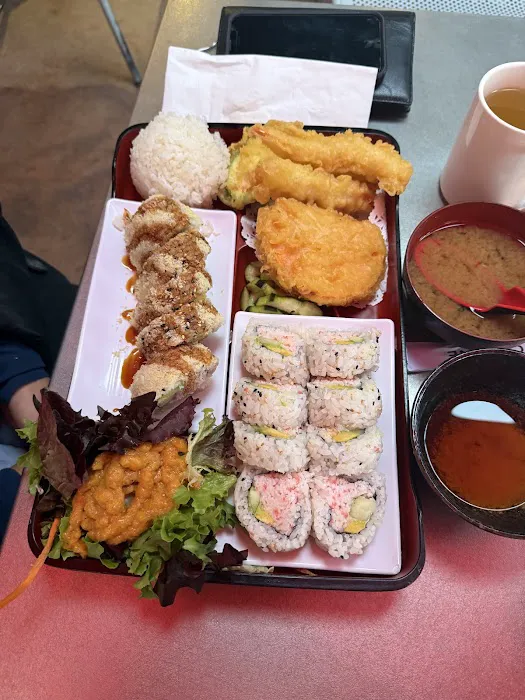 Niko Niko Sushi Picture 6