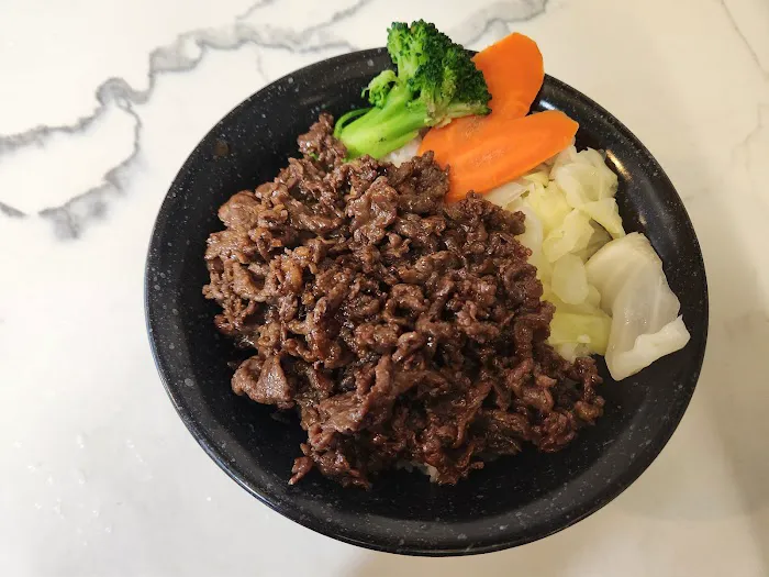 Roll & Teriyaki Picture 1