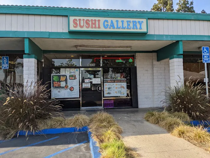 Sushi Gallery Picture 5
