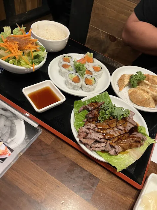 Crazy Rock'N Sushi - Gardena Picture 5