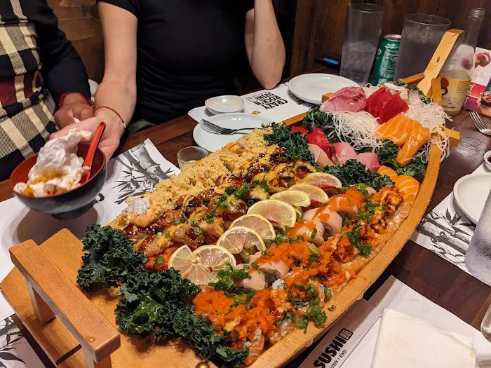Crazy Rock'N Sushi - Gardena Picture 8