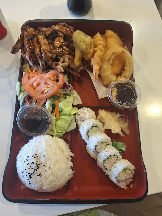 California Sushi & Teriyaki Picture 3