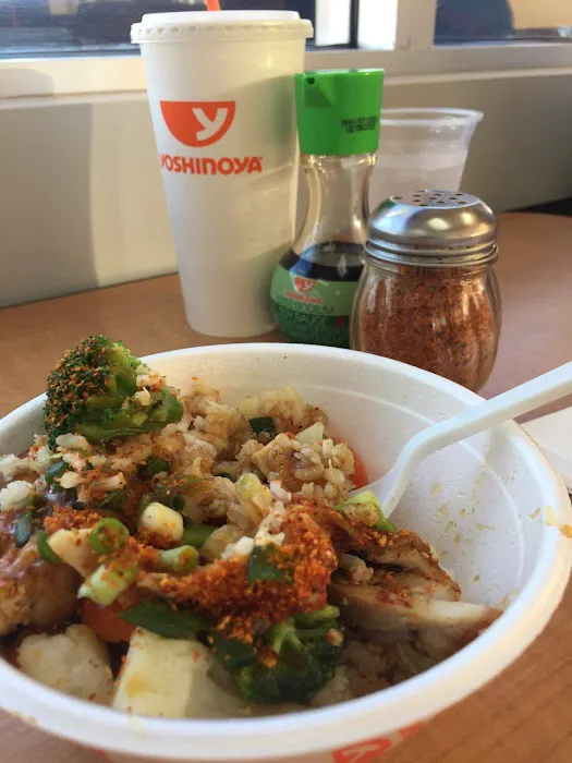 Yoshinoya - Maywood Picture 9
