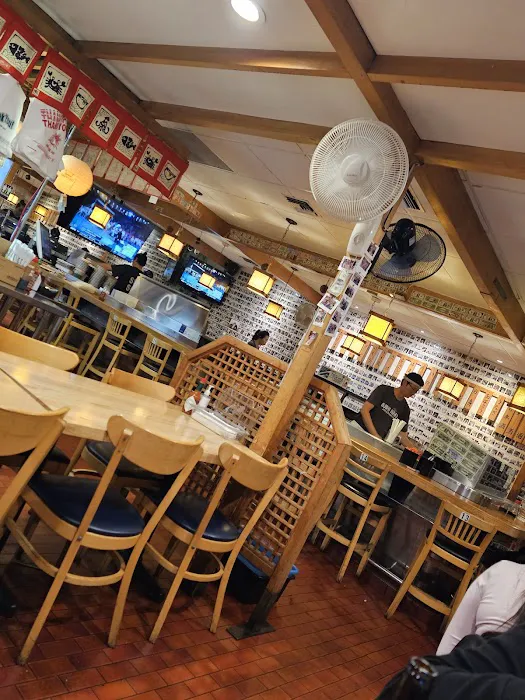Sushi Sumo Picture 10