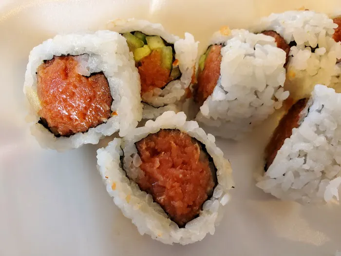 Blufish Sushi & Grill Picture 7