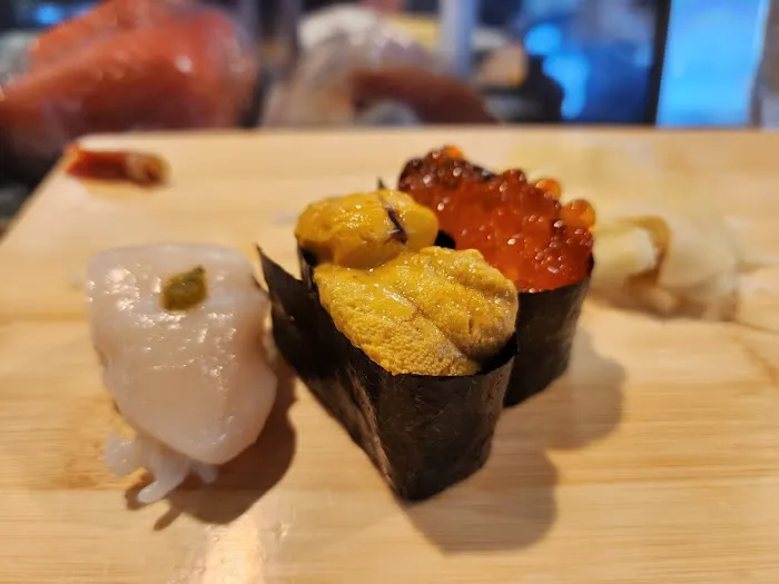 Kanpachi sushi and sake Picture 3