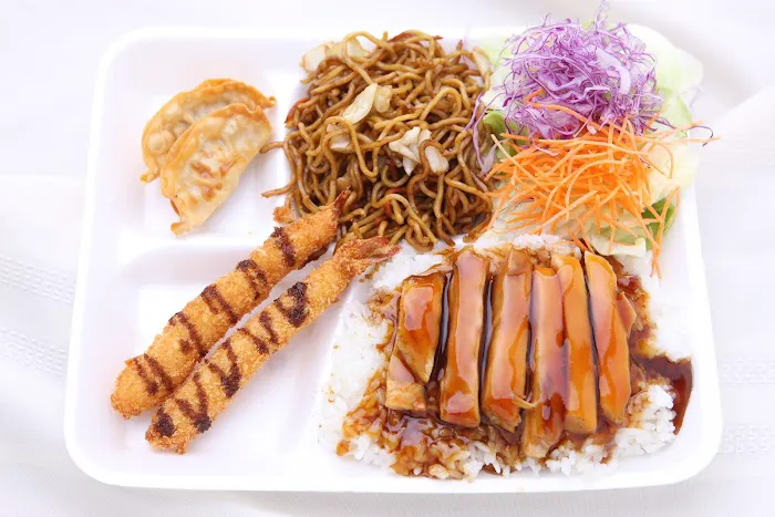 Okazya Kitchen Picture 1